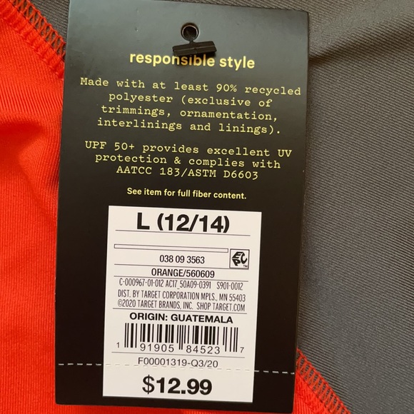 Art Class Rash Guard - Picture 3 of 3